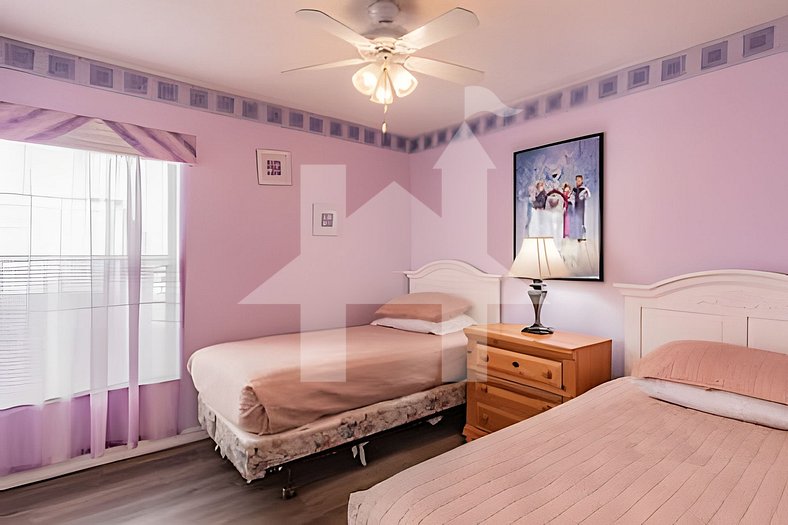 4U - LB938 - 4Q/2B Your Getaway Near Disney