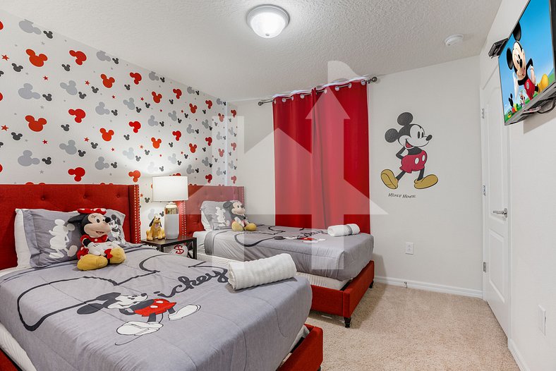 5BD Home w/ Themed Rooms &Private Pool near Disney