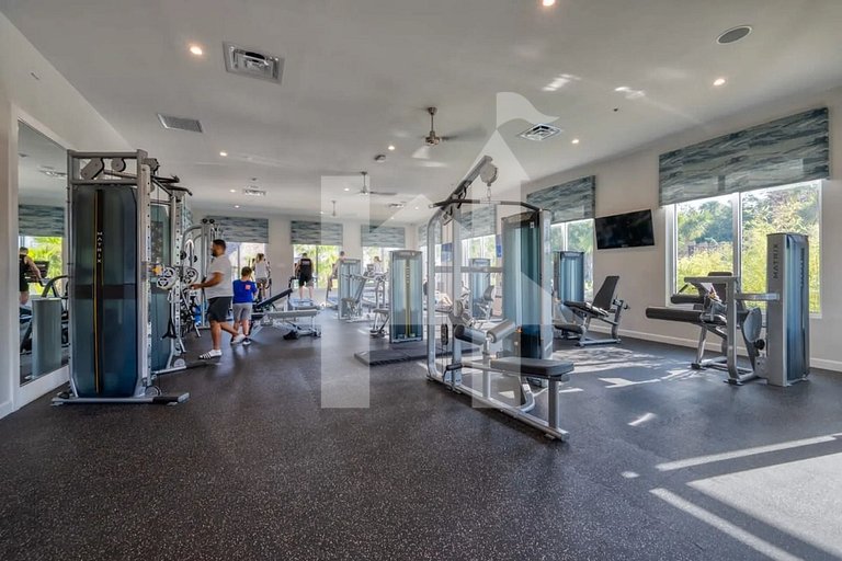 Vacation Home Near Disney, 5 bedrooms