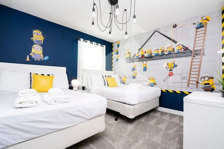 Vacation Home Near Disney, 6 bedrooms