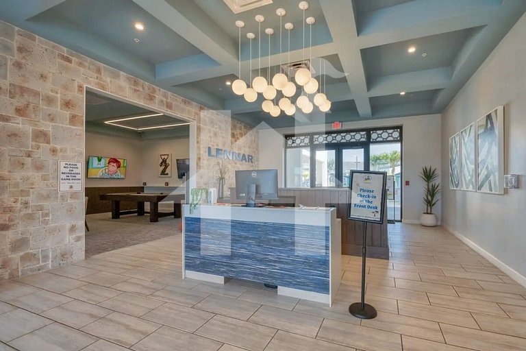 Vacation Home Near Disney, 4 bedrooms
