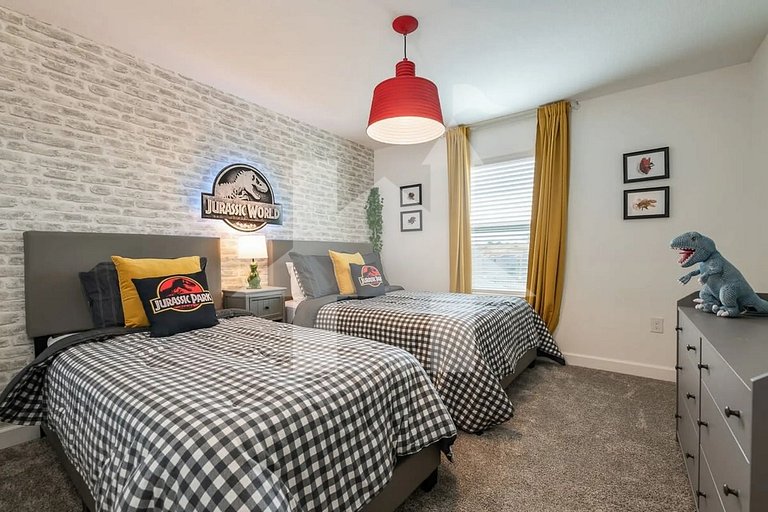 Vacation Home Near Disney, 4 bedrooms
