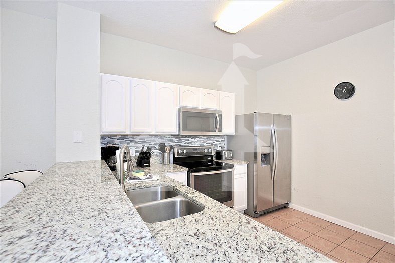 7661 - 3BD/3BA Alluring Townhome | Near Disney