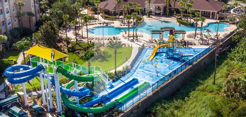 7661 - Casa 3Q/3B com Piscina | Perto da Disney