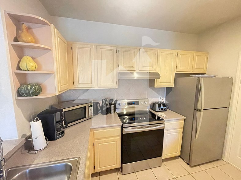 8925 - Comfort and Space: 2BR/2BA Apt in Legacy Dunes