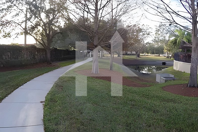 Amazing Lucaya Village 15min -> Disney *4BD/3BA