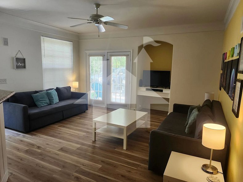 One-Bedroom House for Couples Near Disney