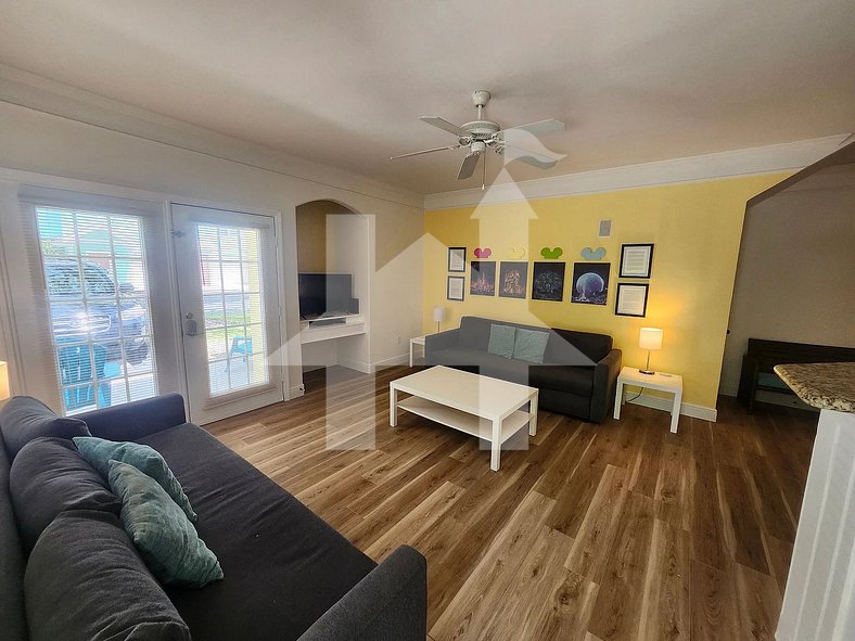 One-Bedroom House for Couples Near Disney