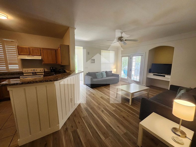 One-Bedroom House for Couples Near Disney