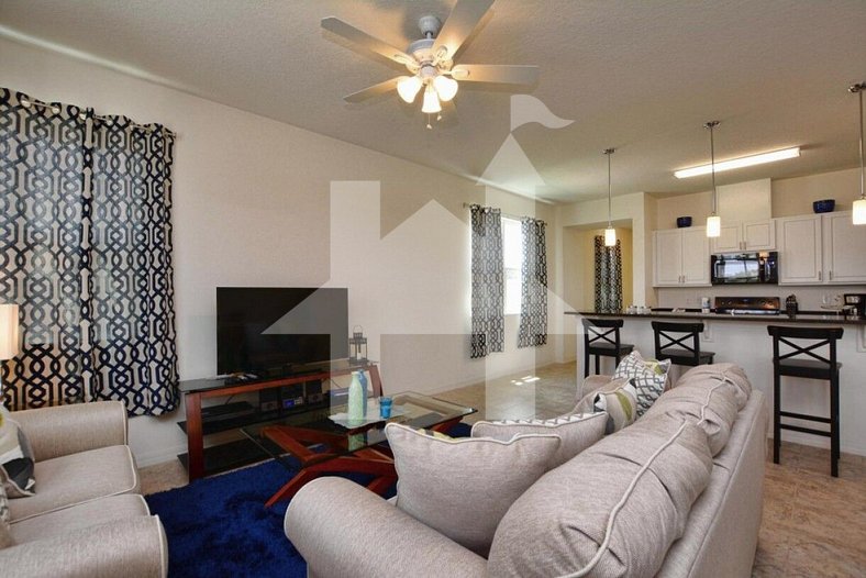 Orlando Vacation Home Near Disney with Pool