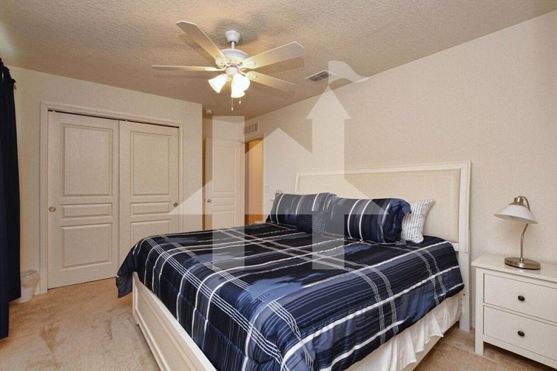 Orlando Vacation Home Near Disney with Pool