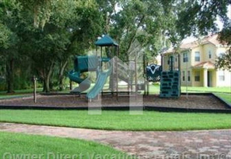 Vacation Home Near Disney, 4 bedrooms