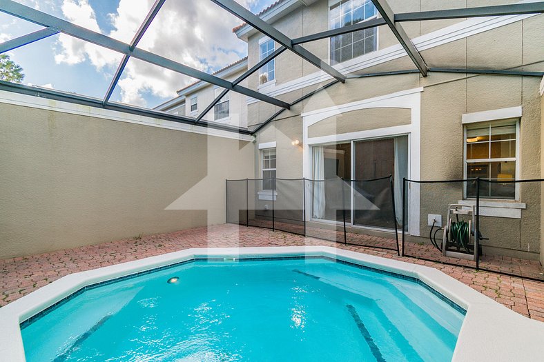 Vacation Home with Pool Near Disney Orlando Flórida