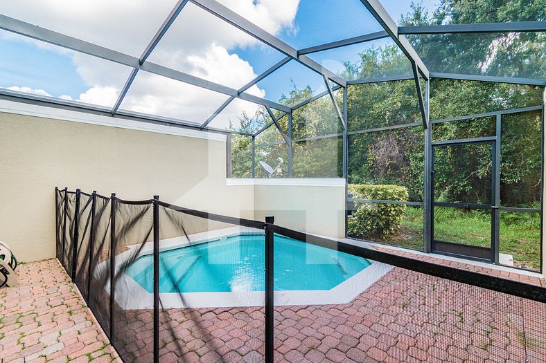 Vacation Home with Pool Near Disney Orlando Flórida