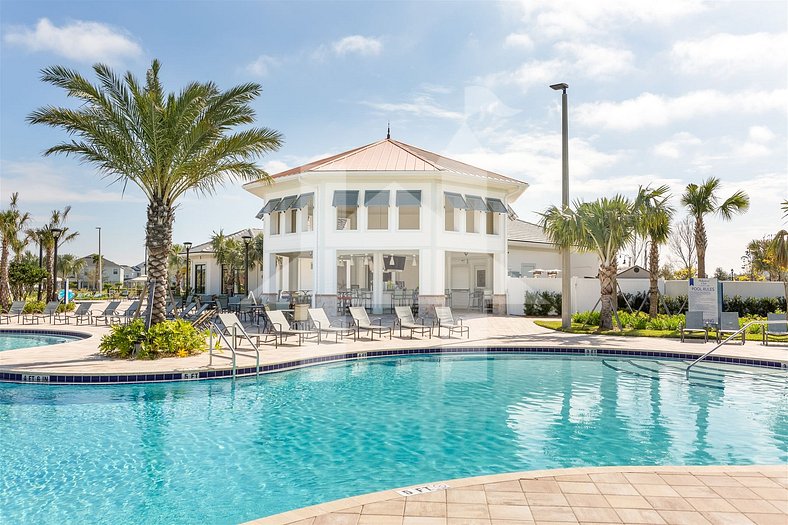 Vacation Homes with Pool Near Disney in Orlando for Rent